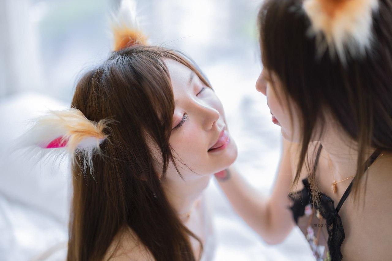 糯美子 – 姐妹花完美身材➕肉感十足【11P】